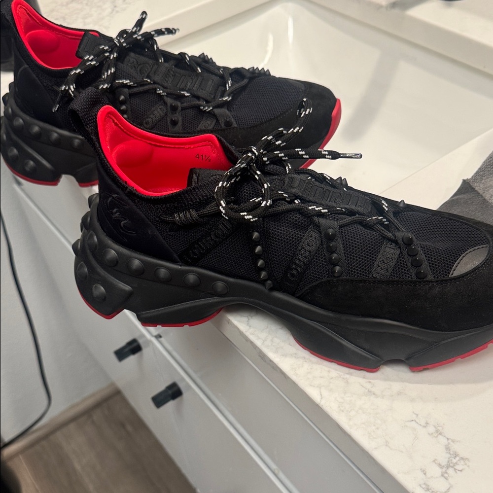 Excellent Condition Christian Louboutin Trailnrun Running Sneakers  size 41.5